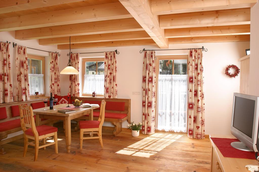 Neuhaushof Lejlighed Hollersbach im Pinzgau Værelse billede